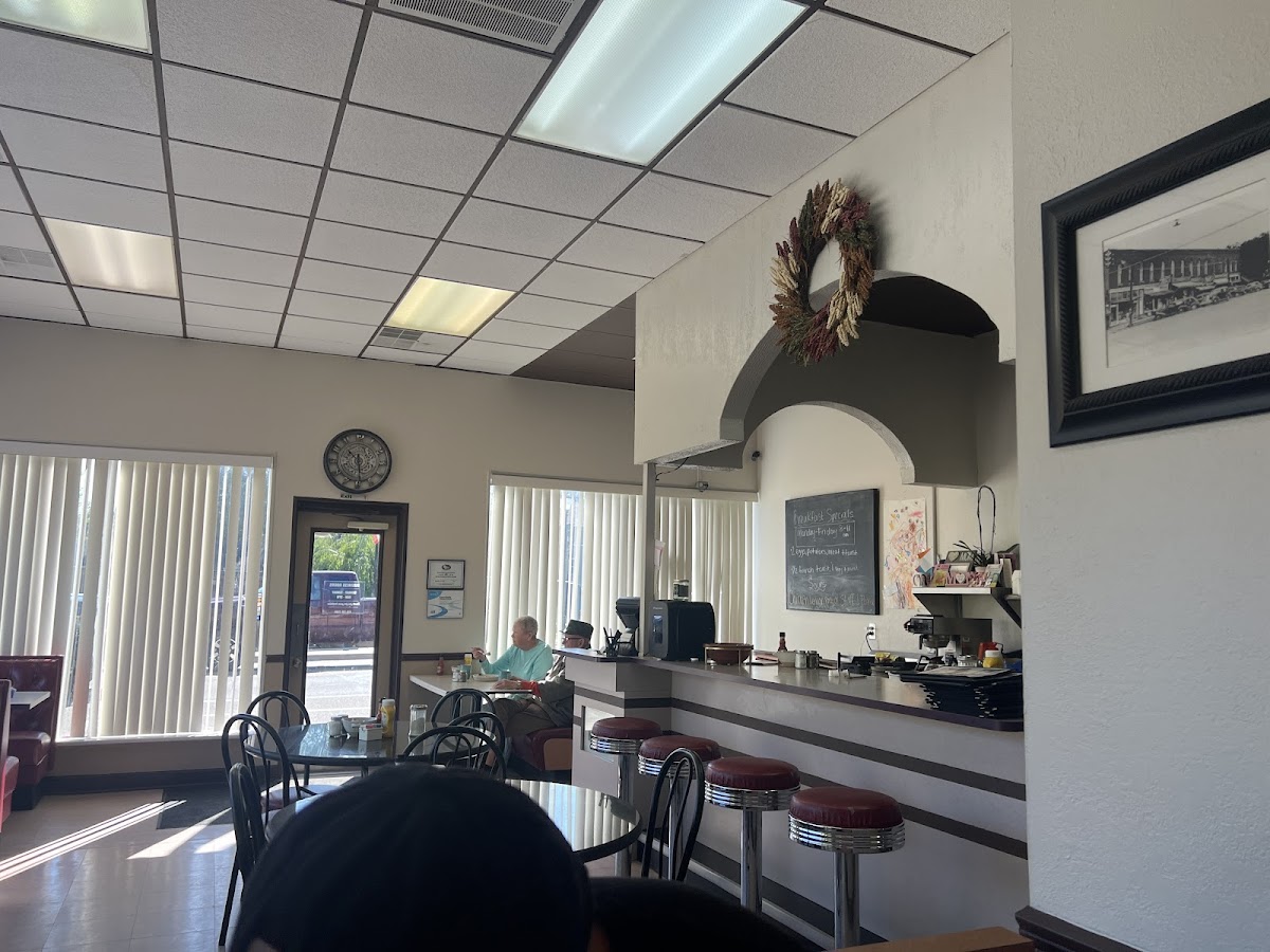 Linden Coney Cafe